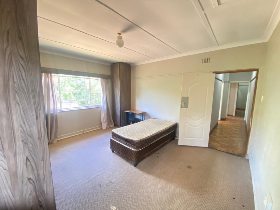 5 Bedroom Property for Sale in Willows Free State